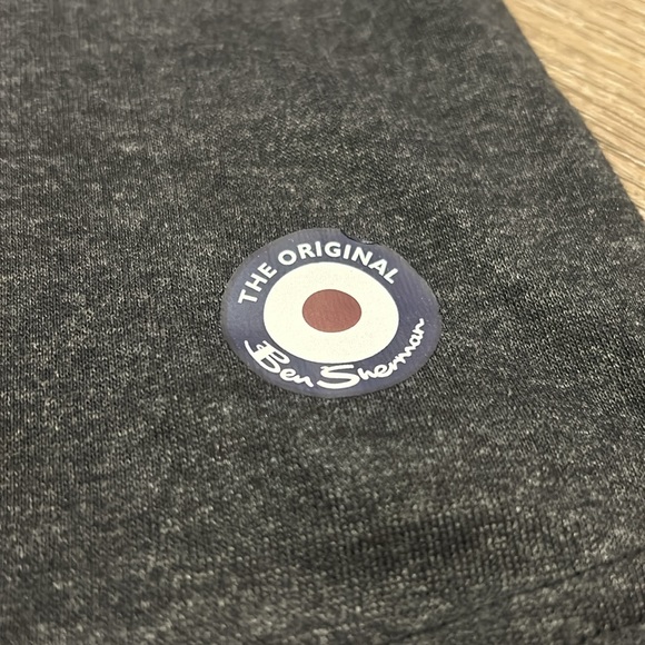 Ben Sherman T - Picture 2 of 3